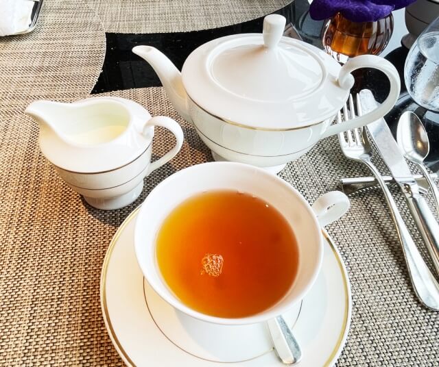アフタヌーンティーで選んだ紅茶・ザ・リッツ・カールトン東京スペシャルブレンドを撮影した写真