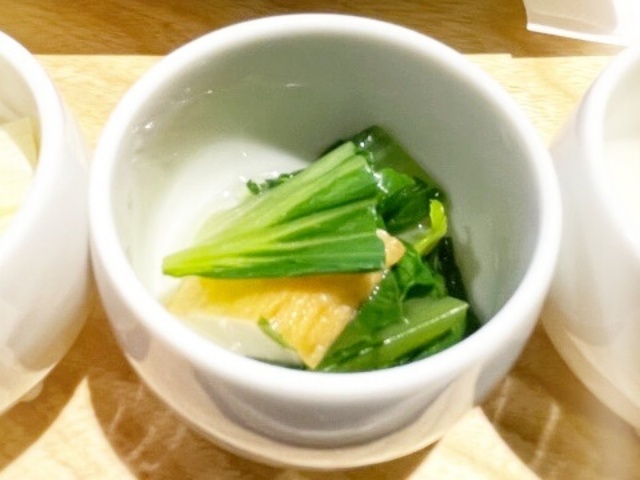 小鉢4：チンゲン菜とさつま揚げの煮浸しを撮影した画像
