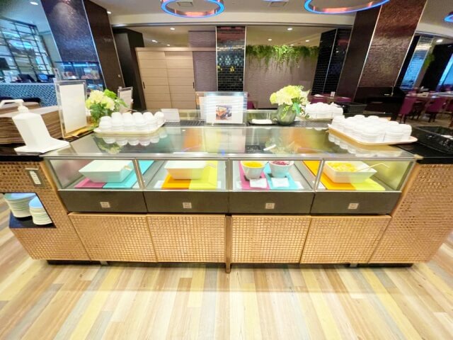 新横浜プリンスホテル朝食ブッフェ【ヨーグルト＆トッピング類】を撮影した画像